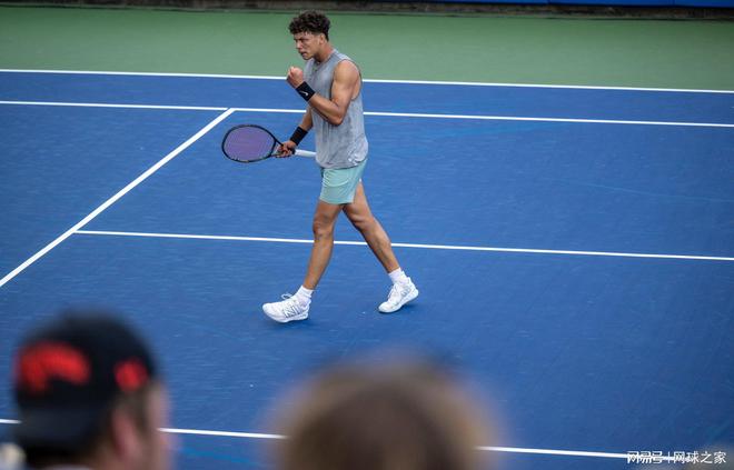 S和球迷来 S和球迷来