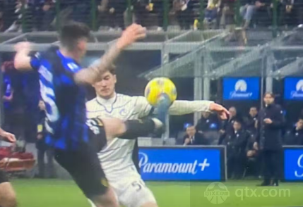 至三人围堵 至三人围堵